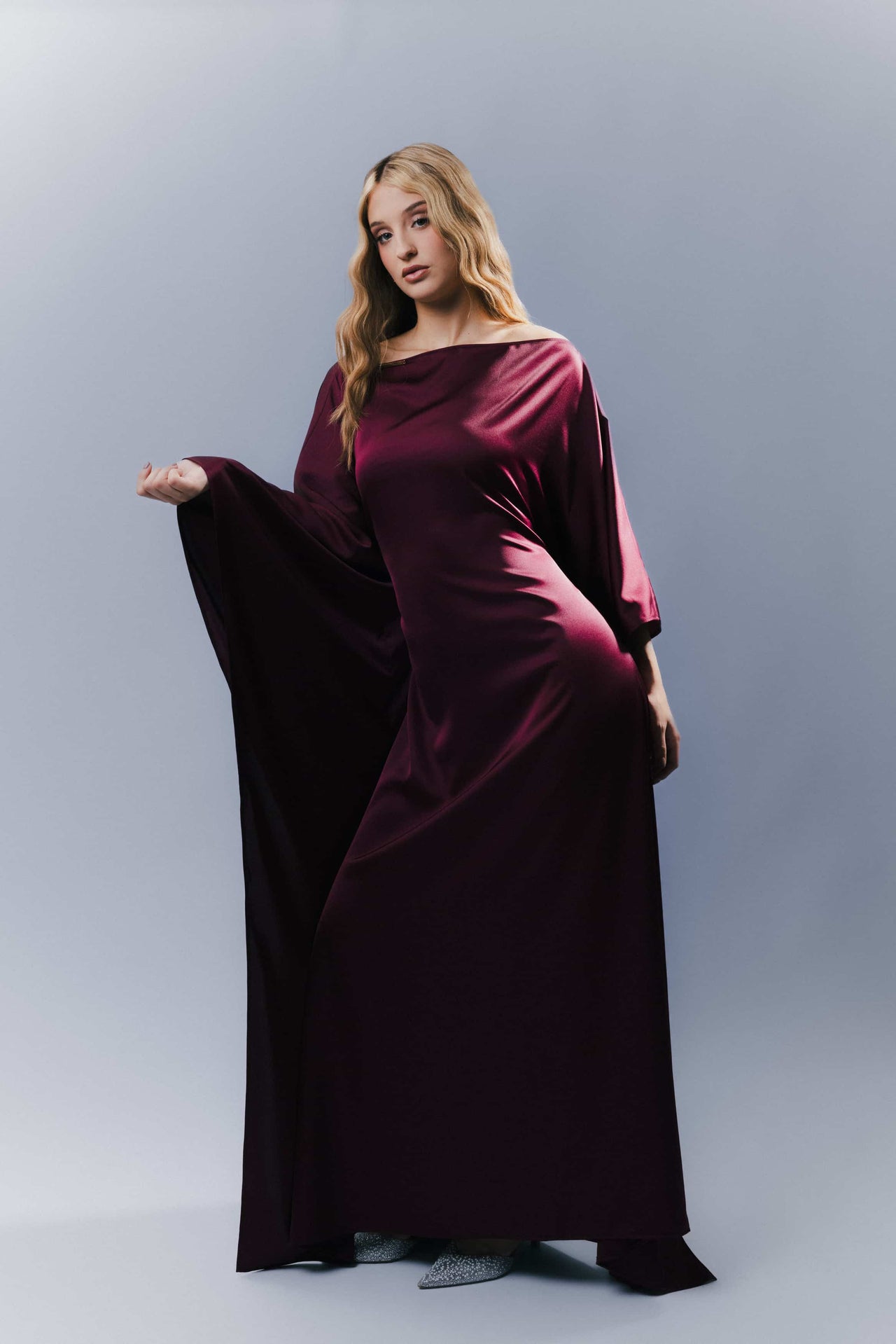 ANNA KAFTAN DRESS BURGUNDY