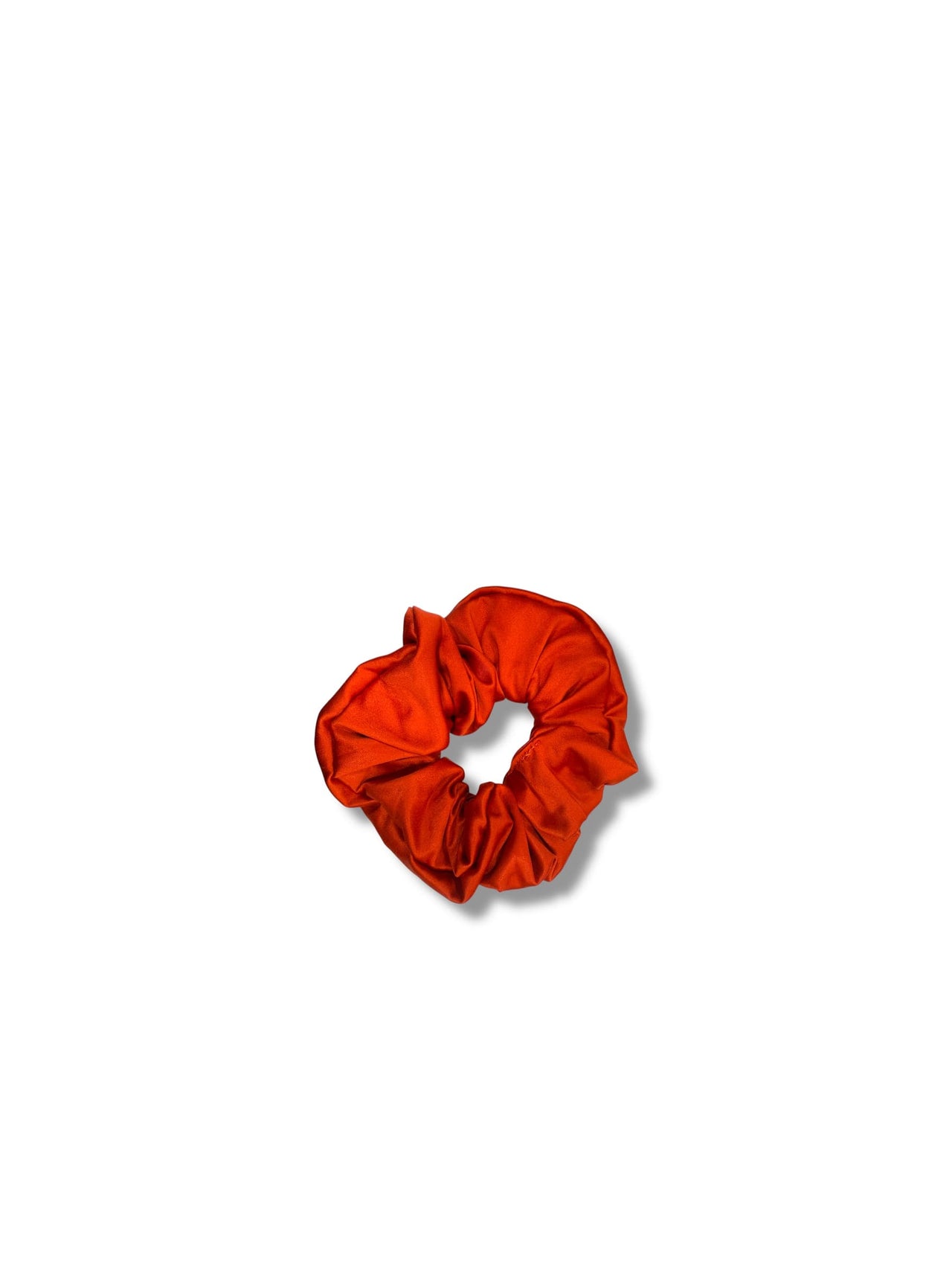 MATTE SATIN SCRUNCHIE PINK
