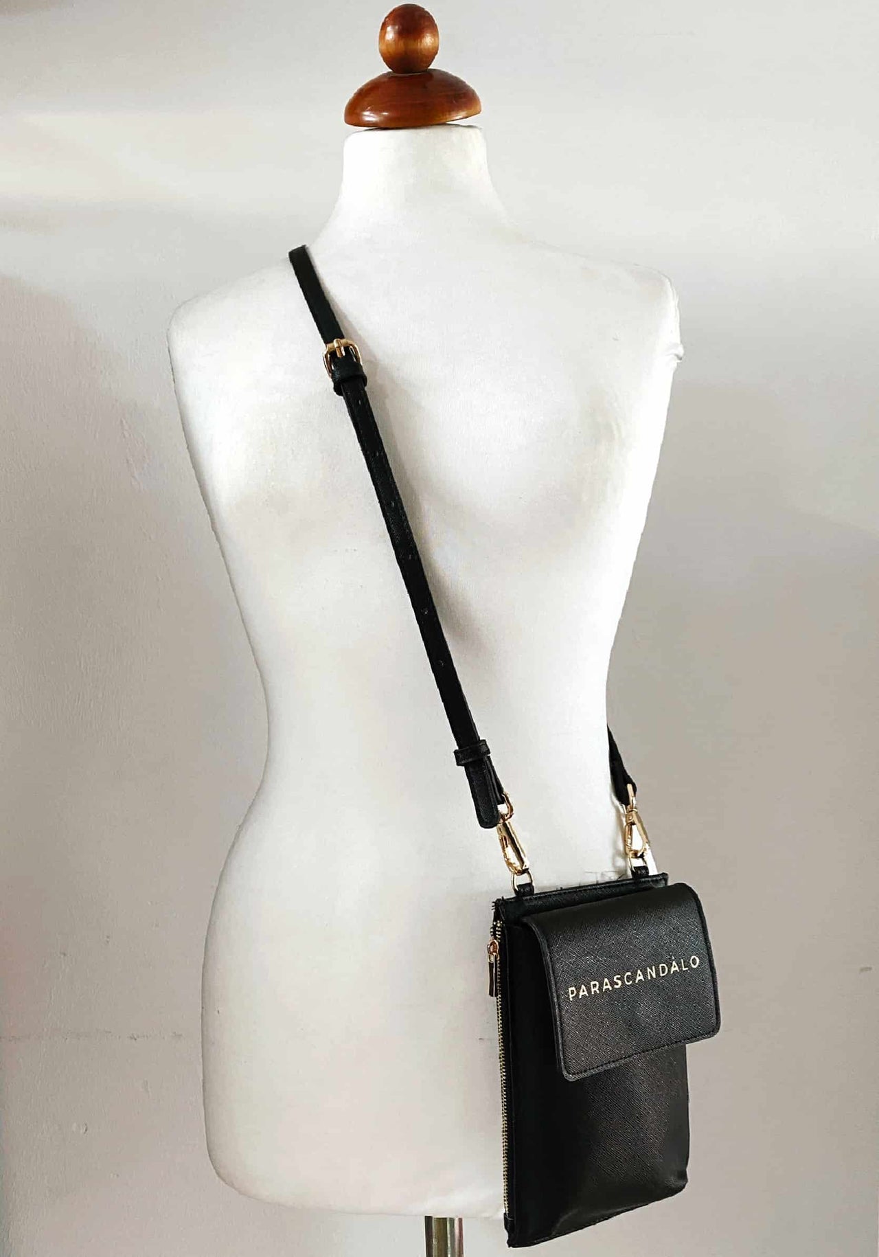 TELECELL CROSS BODY BAG BLACK